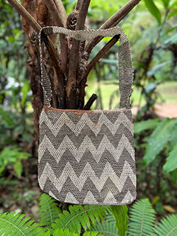 Natural Zig-Zag Bilum